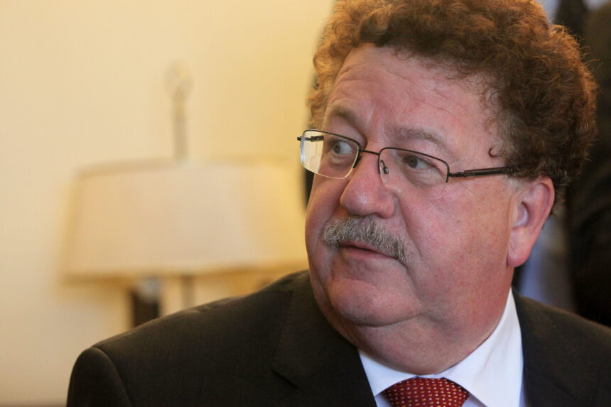 Γερμανικό χρήμα για το Στρατόπεδο Χαϊδαρίου: Το γράψαμε για πλάκα, γίνεται στ' αλήθεια! 2 Γερμανικό χρήμα για το Στρατόπεδο Χαϊδαρίου: Το γράψαμε για πλάκα, γίνεται στ' αλήθεια! 1