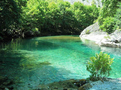 Νερό, "Προμηθέας Δεσμώτης του 21ου αιώνα". Κοινός πόρος ζωής ή "προϊόν"; 5 Νερό, "Προμηθέας Δεσμώτης του 21ου αιώνα". Κοινός πόρος ζωής ή "προϊόν"; 4
