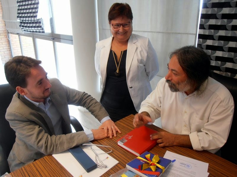 Αντικαπιταλιστικό ραντεβού: Ο πρέσβης της Βενεζουέλας, στο δημαρχείο Χαϊδαρίου 5 Χαϊδάρι Σήμερα Αντικαπιταλιστικό ραντεβού: Ο πρέσβης της Βενεζουέλας, στο δημαρχείο Χαϊδαρίου 2