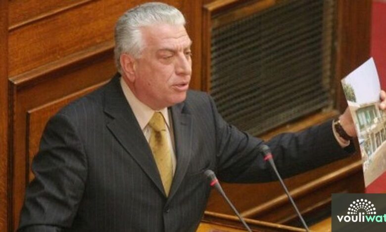 Ο Παναγιώτης Αδρακτάς άφησε πίσω τη Βουλή για το δικό του το μαντρί . . . 2 Ο Παναγιώτης Αδρακτάς άφησε πίσω τη Βουλή για το δικό του το μαντρί . . . 1