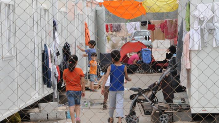 Αφγανός μαχαίρωσε δύο ομοεθνείς του στον Σκαραμαγκά και το έσκασε 1 Χαϊδάρι Σήμερα Αποκαλυπτική συζήτηση στο Δημοτικό Συμβουλίο Χαϊδαρίου για τους πρόσφυγες 4