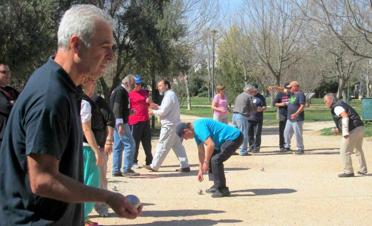 Χαϊδάρι Σήμερα Petanque: Αν το παίξεις... κόλλησες! Ένα γ@μ@το σπορ, όχι μόνο για fit τύπους 13