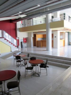 Χαϊδάρι: Υποδομές πολιτισμού επαρχιακής κωμόπολης, της δεκαετίας του 1970 10 Χαϊδάρι Σήμερα Χαϊδάρι: Υποδομές πολιτισμού επαρχιακής κωμόπολης (της δεκαετίας του 1970) 10
