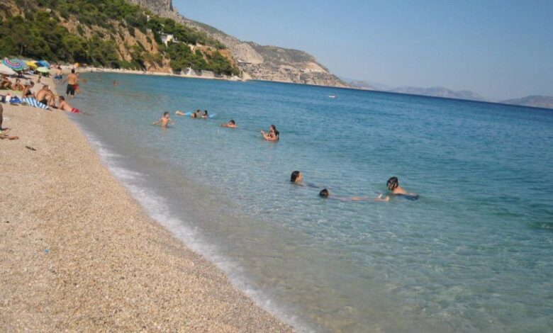 ΠΑΚΟΕ, κατάλληλες - ακατάλληλες παραλίες για μπάνιο: Μ. Πεύκο, Κινέτα, Άγιοι θεόδωροι, Ίσθμια, Λουτράκι, Ψάθα 1 Πάμε για μπάνιο... Κινέτα.