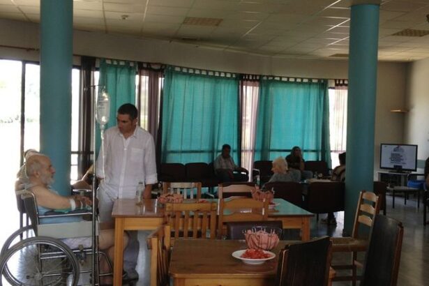 Χαϊδάρι Σήμερα Κάνουν μόνοι τους τον εαυτό τους εισαγωγή στο Δρομοκαΐτειο!