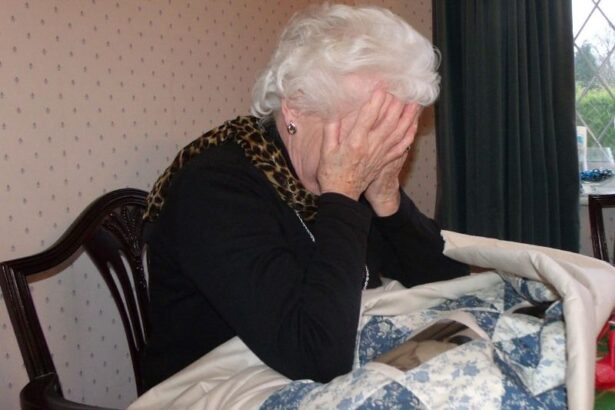 Χαϊδάρι Σήμερα "Γιαγιά, έχεις μεγάλη επιστροφή φόρου από την εφορία!"