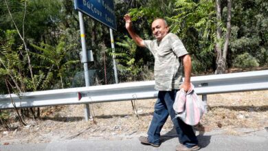 Χαϊδάρι Σήμερα Κυνηγός χαρτονομισμάτων σε Εθνική Οδό - Λ. Σχιστού!