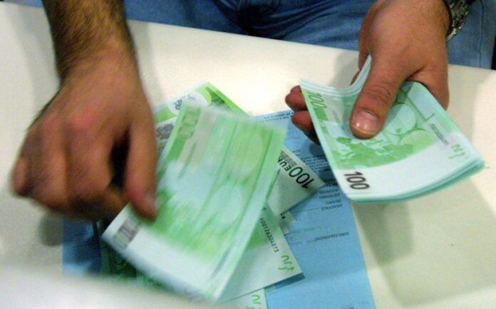 Χαϊδάρι Σήμερα Απίστευτο: Συνταξιούχος δώρισε στον Δήμο Χαϊδαρίου 1.000 ευρώ!!! 