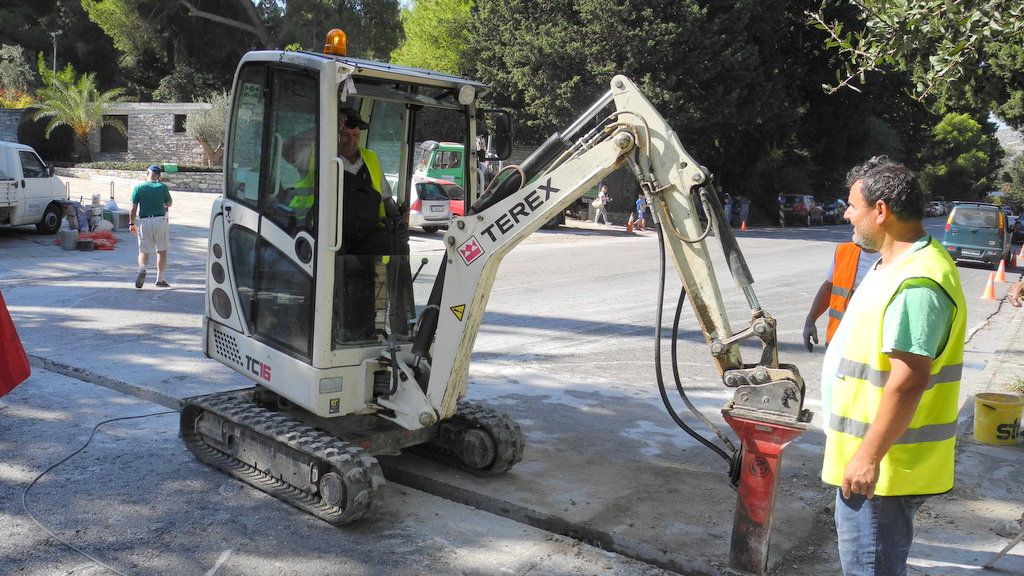 Νέο πεζοφάναρο στην Ιερά Οδό - Ώρα και για πεζοδρόμιο 2