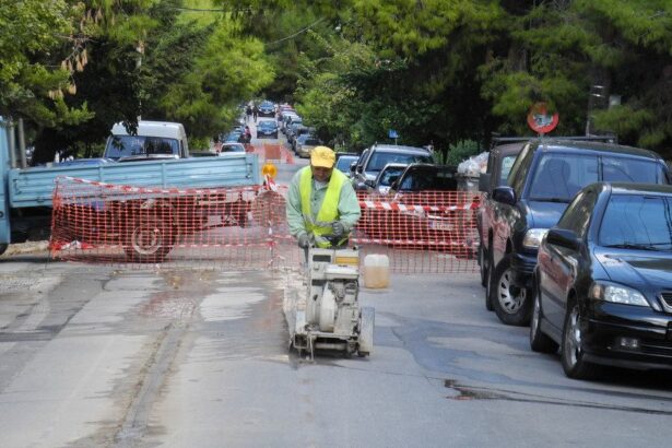 Χαϊδάρι Σήμερα Ολική ανακατασκευή σε τμήμα του δικτύου αποχέτευσης - Πρώτα συμπεράσματα για τη δυσοσμία στους δρόμους 6