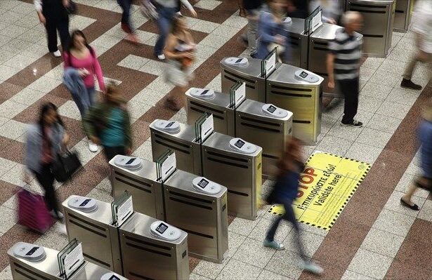 Χαϊδάρι Σήμερα Πού και πώς βγάζετε το νέο ηλεκτρονικό εισιτήριο και την κάρτα απεριορίστων διαδρομών 1