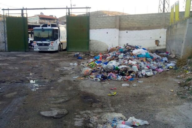 Χαϊδάρι Σήμερα Άτυπη χωματερή στο γκαράζ του Δήμου Χαϊδαρίου; 2