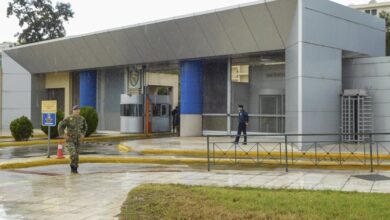Χαϊδάρι Σήμερα Αφιερωμένο στον σκοπό της πύλης του Πενταγώνου, την ώρα που "την έπεφτε" ο Ρουβίκωνας 2