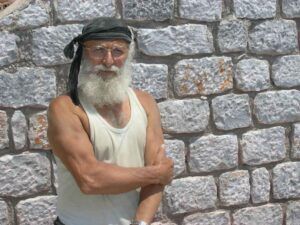 Μιχάλης Κάσσης: "Ν' ακουστεί η φωνή σου πέτρα..." Έκθεση γλυπτικής στο Δημαρχείο 4 Μιχάλης Κάσσης: "Ν' ακουστεί η φωνή σου πέτρα..." Έκθεση γλυπτικής στο Δημαρχείο 3