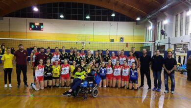 Χαϊδάρι Σήμερα Δίπλα στη Μυρτώ και η γυναικεία ομάδα βόλεϊ της ΑΕΚ