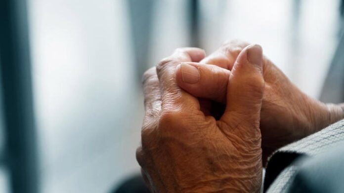 Χαϊδάρι Σήμερα Χαϊδάρι: Εφιαλτική νύχτα για ηλικιωμένη στα χέρια ληστών 