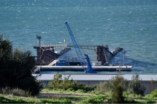 Ελληνικά Ναυπηγεία Α.Ε: Ατύχημα η βύθιση της πλωτής δεξαμενής στον Σκαραμαγκά 19