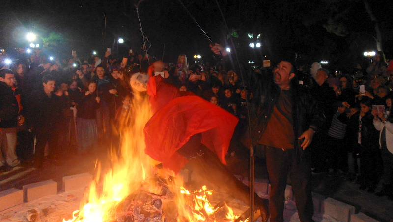 Στην Τζαμάλα κάηκε ο βασιλιάς καρνάβαλος του Χαϊδαρίου 3