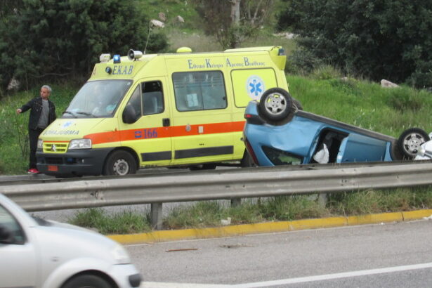 Τροχαίο στον Σκαραμαγκά - Ουρές αυτοκινήτων προς Κόρινθο 33