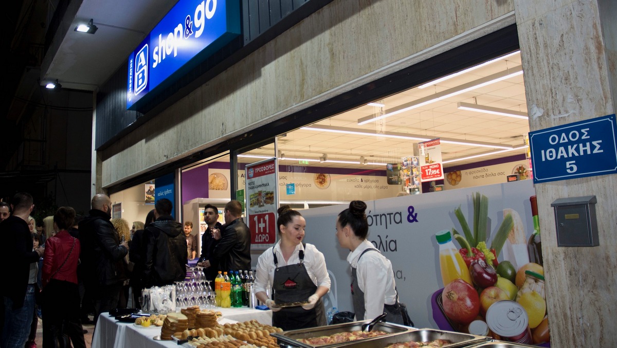Τα Λαμπερά Εγκαίνια του ΑΒ shop&go στο κέντρο του Χαϊδαρίου 19