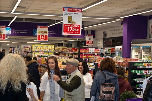 Τα Λαμπερά Εγκαίνια του ΑΒ shop&go στο κέντρο του Χαϊδαρίου 25
