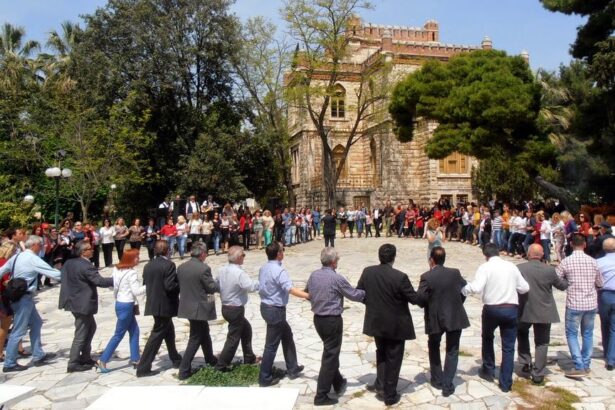 Παλατάκι: "Μπράτσο με μπράτσο" στον πασχαλινό Καγκελάρη 3