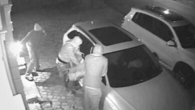 Μπαράζ κλοπών αυτοκινήτων στο Χαϊδάρι 15