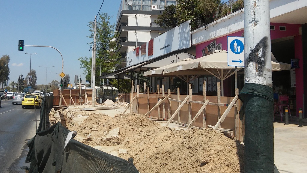 Πεζογέφυρα στο Χαϊδάρι - Πεζογέφυρα στο Φάληρο 4 Πεζογέφυρα στο Χαϊδάρι - Πεζογέφυρα στο Φάληρο 3