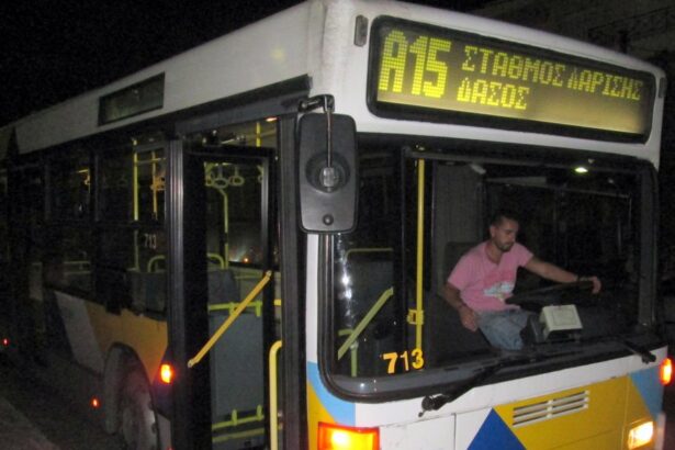 Είσοδος μόνο από την μπροστινή πόρτα στα λεωφορεία - Από πότε και γιατί 31