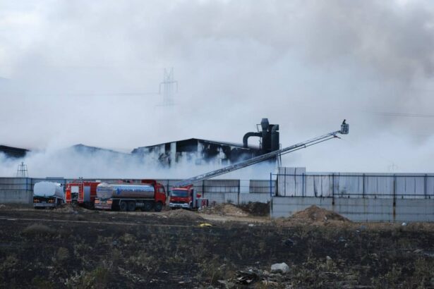 Σας μύρισε και χτες βράδυ καμένο; Για 30 χιλ. ευρώ πνιγόμαστε από το τοξικό νέφος... 13