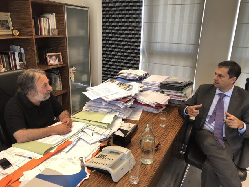 Συνάντηση Σελέκου - Θεοχάρη με θέμα φτώχεια - ανεργία 2 Συνάντηση Σελέκου - Θεοχάρη με θέμα φτώχεια - ανεργία 1