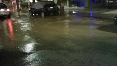 Πλημμύρα από αγωγό της ΕΥΔΑΠ και εκτεταμένη διακοπή νερού στο κέντρο Χαϊδαρίου 29