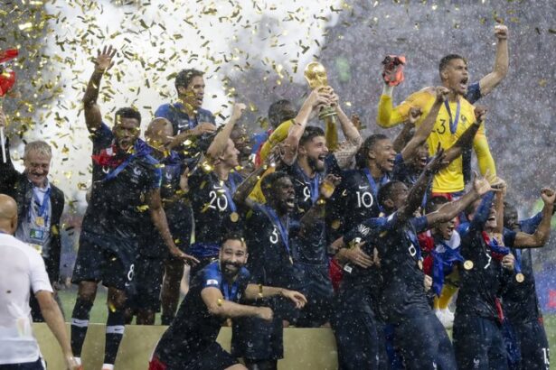 Η Γαλλία στον έβδομο ουρανό 3