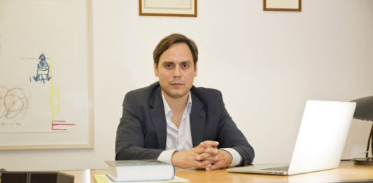 Βαγγέλης Ντηνιακός