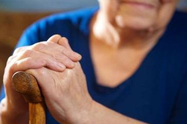 Χαϊδάρι - Ώρες αγωνίας για ηλικιωμένη στα χέρια κακοποιών 11
