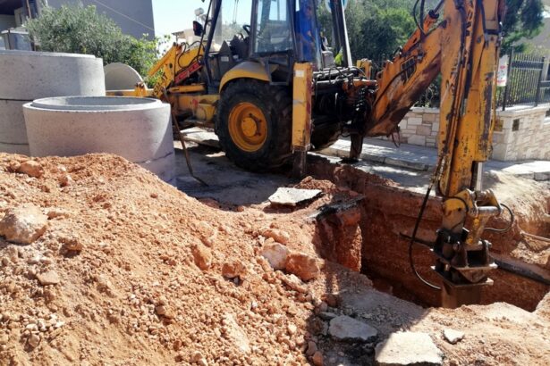 Επισκευή του δικτύου ακαθάρτων στο Άνω Δάσος 7