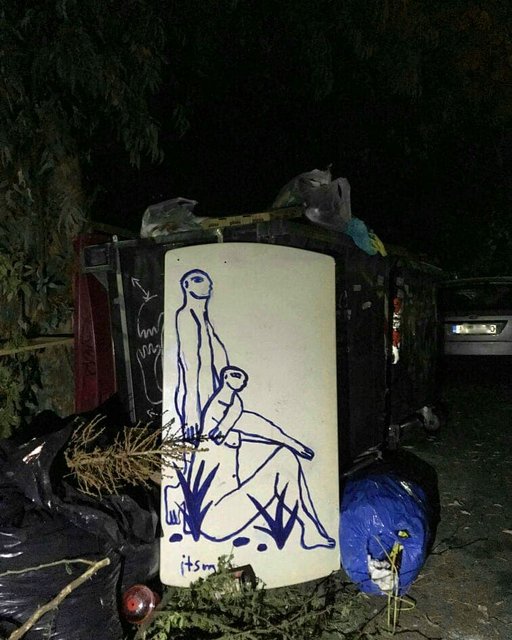 Ο Itsmi ζωγραφίζει αρχέγονες μορφές στον ανοιχτό χώρο 8 Ο Itsmi ζωγραφίζει αρχέγονες μορφές στον ανοιχτό χώρο 7