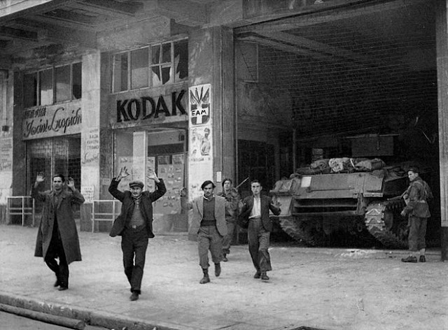 Στα υπόγεια κρατητήρια της Kommandatur – Κοραή 4 5