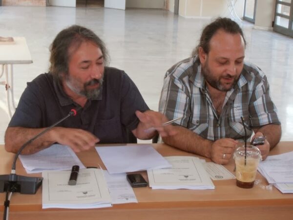 "Για ακόμα μία φορά ο Μ. Σελέκος έγινε στόχος χυδαίας επίθεσης από τον Β. Ντηνιακό" 1 Μ. Σελέκος