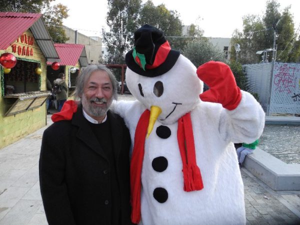 Χριστουγεννιάτικο χωριό στο Χαϊδάρι - Γιορτινή ατμόσφαιρα και πολύ παιχνίδι 2 Χριστουγεννιάτικο χωριό στο Χαϊδάρι - Γιορτινή ατμόσφαιρα και πολύ παιχνίδι 1