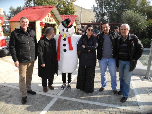 Χριστουγεννιάτικο χωριό στο Χαϊδάρι - Γιορτινή ατμόσφαιρα και πολύ παιχνίδι 8 Χριστουγεννιάτικο χωριό στο Χαϊδάρι - Γιορτινή ατμόσφαιρα και πολύ παιχνίδι 7