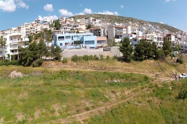 Παιδικός σταθμός οδού Βεργίνας: Συνάντηση Ντηνιακού με τον διοικητή του ΟΑΕΔ 15