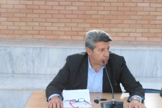 Δημοτικό Συμβούλιο: Ο Α. Μποζίκας καυτηριάζει την απουσία της δικής του παράταξης! 19