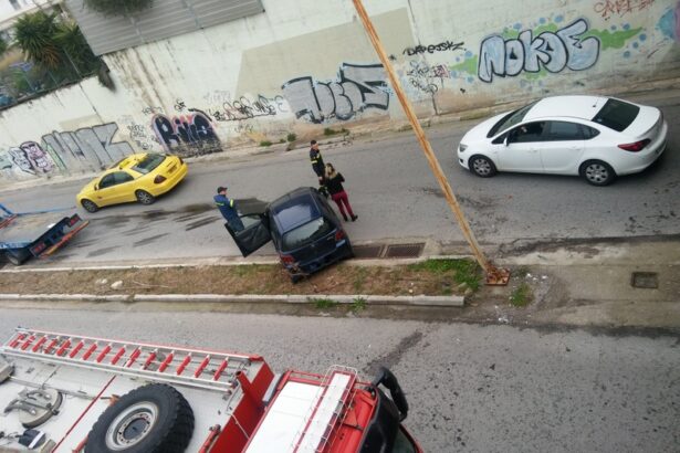 Χαϊδάρι: Τροχαίο ατύχημα στην Ρίμινι - "Επικίνδυνο το σημείο" 29