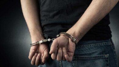 Οδηγούσε στη Λ. Αθηνών ανάποδα και από το πεζοδρόμιο! 19