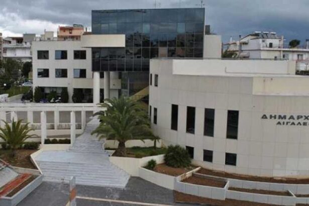 Αιγάλεω: "Θα παρουσιαστεί η μελέτη ανάπλασης του Εμπορικού Κέντρου ή θα την δούμε μετά τη δημοπράτηση;" 11