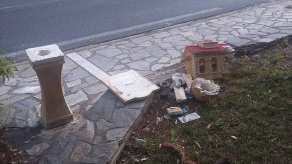 Έσπασαν τα εκκλησάκια στην Ιερά Οδό 3