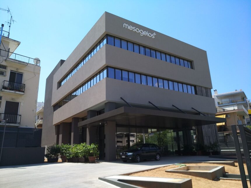 Μεσόγειος: Ζητείται διασώστης / πλήρωμα ασθενοφόρου για το Χαϊδάρι 1