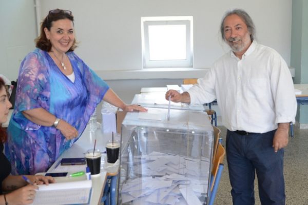 Εκλογές Χαϊδάρι - Χαλαρή προσέλευση 2 Εκλογές Χαϊδάρι - Χαλαρή προσέλευση 1
