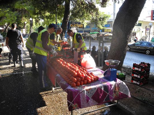 Σήμερα "έβρεξε" στην Καραϊσκάκη κατασχέσεις, πρόστιμα αυτόφωρο και δικογραφίες 3